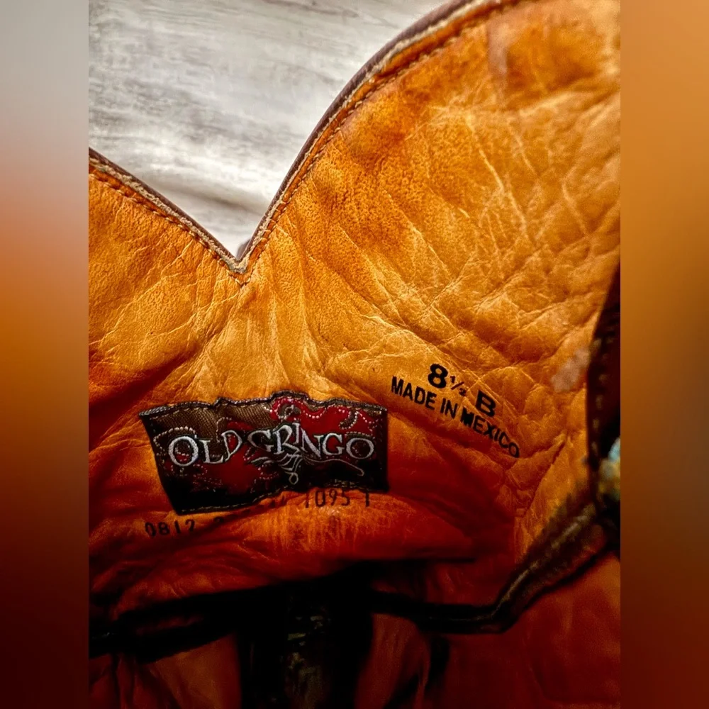 Old Gringo Cowboy Boots with Floral Embroidery - Picture 12 of 16